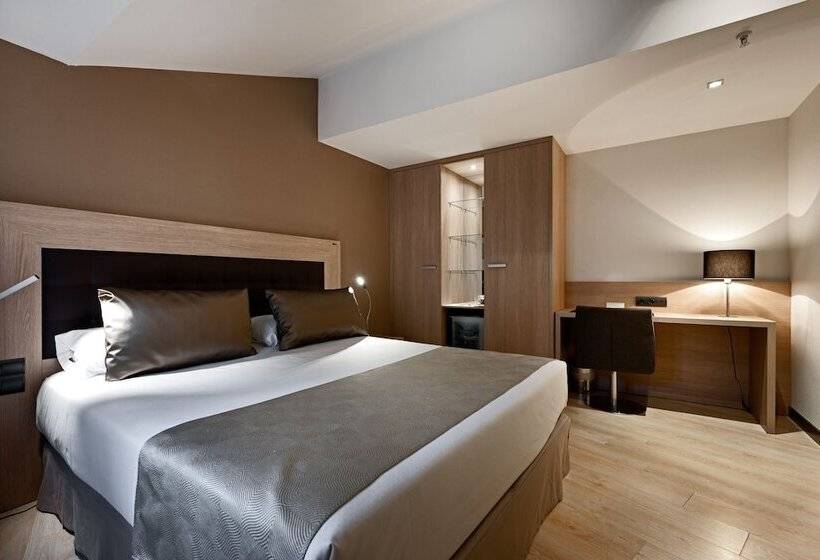 Номер Superior, Catalonia Atocha