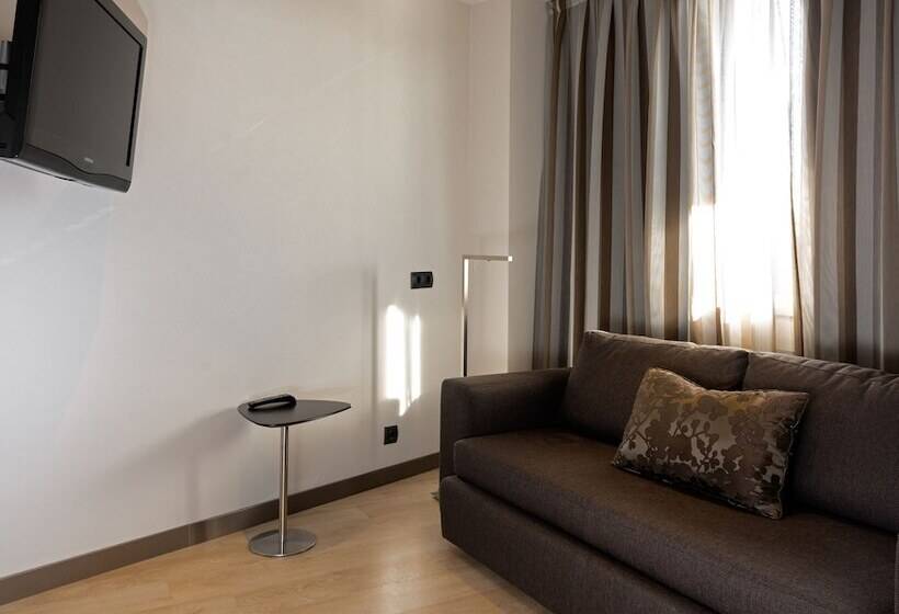 Номер Superior, Catalonia Atocha