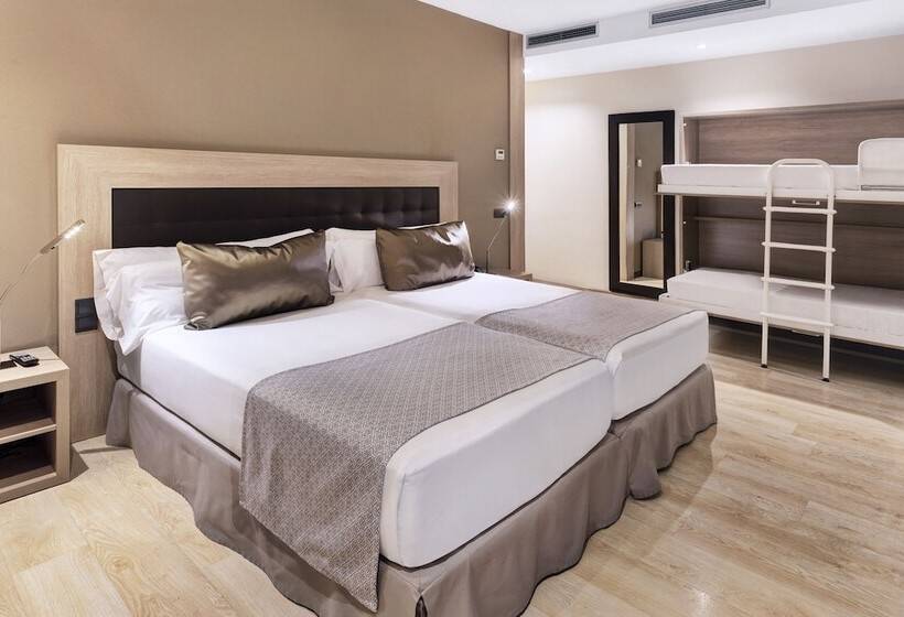 Семейный Номер, Catalonia Atocha