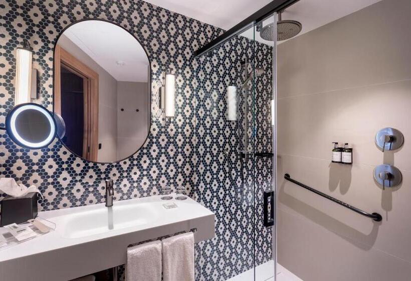 Номер Deluxe, Catalonia Atocha