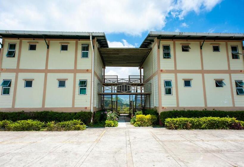 スタンダードルーム, Celyn Resort Kinabalu