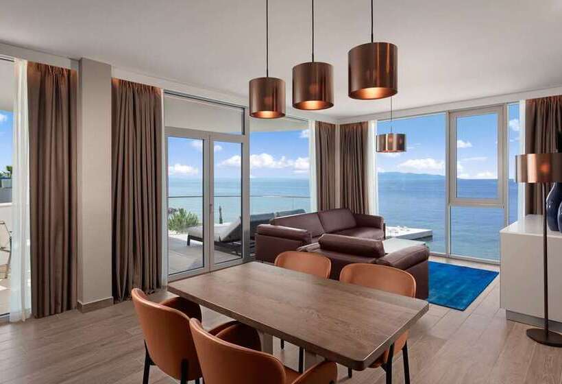 Вилла с 1 спальней и бассейном, Conrad Maldives Rangali Island