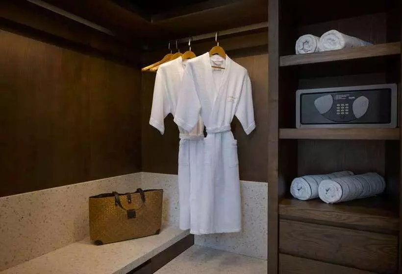 プール付き１ベッドルームヴィラ, Conrad Maldives Rangali Island