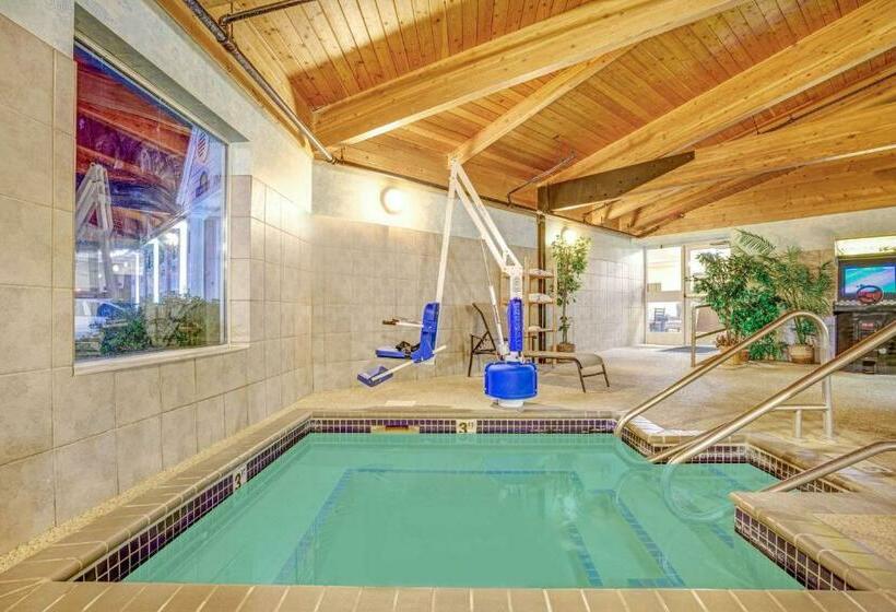 스위트, Days Inn By Wyndham Faribault