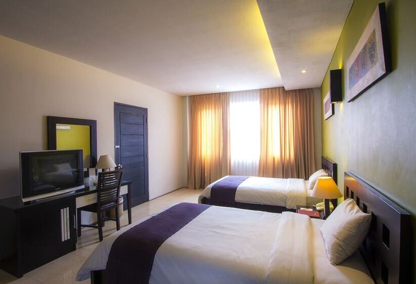 高级大房间, Eclipse