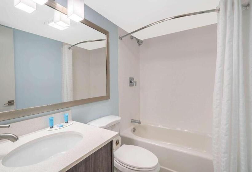 スタンダードルーム, Gatlinburg River Inn