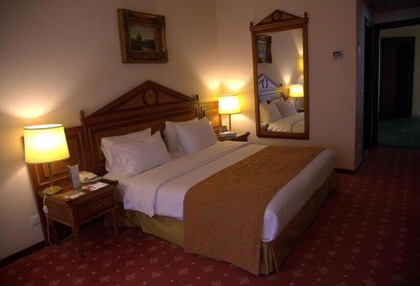 Pokój Deluxe Łóżko King Size, Serenada Golden Palace   Boutique