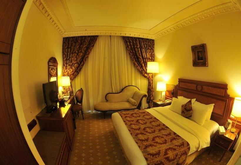 Executive Suite King Bed, Serenada Golden Palace   Boutique