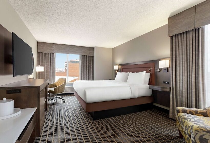Quarto Estandar Cama Casal, Hampton Inn & Suites Greenville Downtown Riverplace
