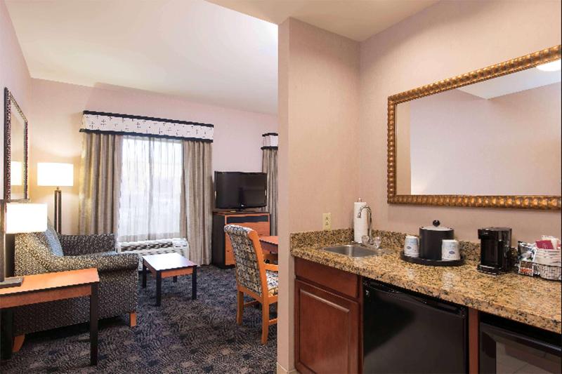 غرفة قياسية سرير كينج, Hampton Inn And Suites Indianapolis Fishers