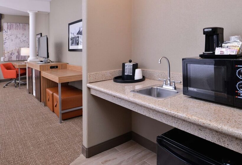 إستوديو قياسى, Hampton Inn & Suites Woodland Sacramento Area