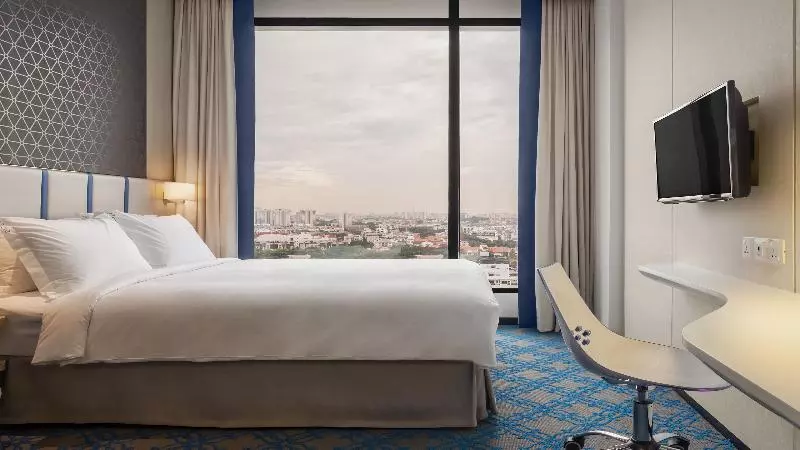 キングサイズベッドのスタンダードルーム, Hampton Inn & Suites Raleighdurham Airportbrier Creek