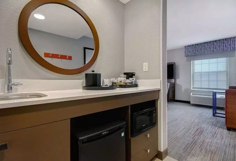 スタンダードルーム, Hampton Inn & Suites Yonkers