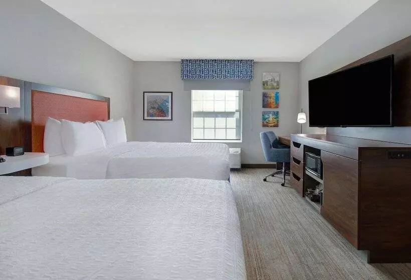 ２ダブルベッドのスタンダードルーム, Hampton Inn & Suites Yonkers