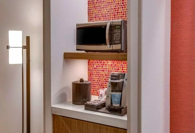 سوییت, Hilton Garden Inn Oklahoma City Airport