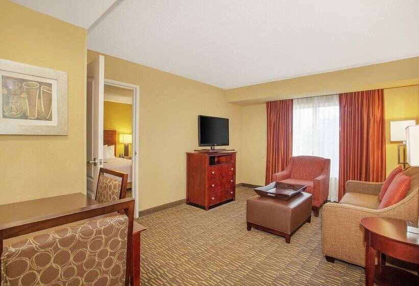 스위트, Homewood Suites By Hilton Tampabrandon