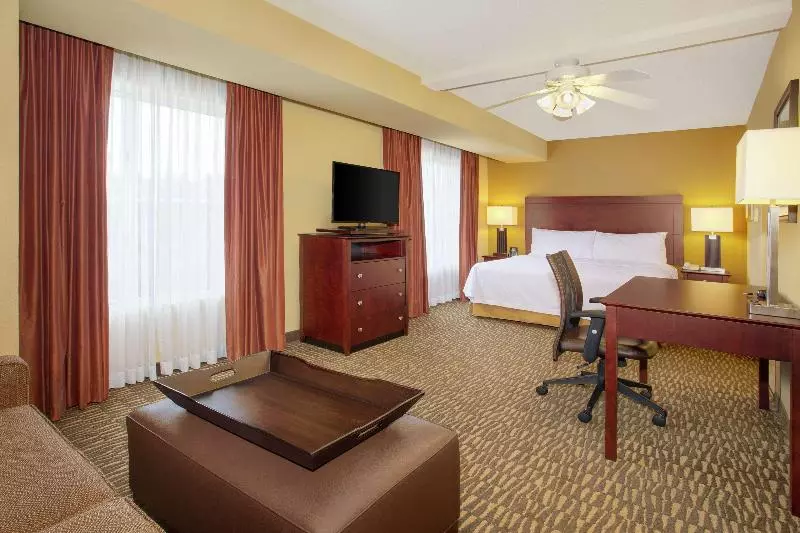 キングサイドベッドのスタンダードワンルーム, Homewood Suites By Hilton Tampabrandon