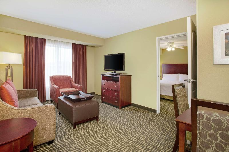 스위트 킹사이즈 침대, Homewood Suites By Hilton Tampabrandon