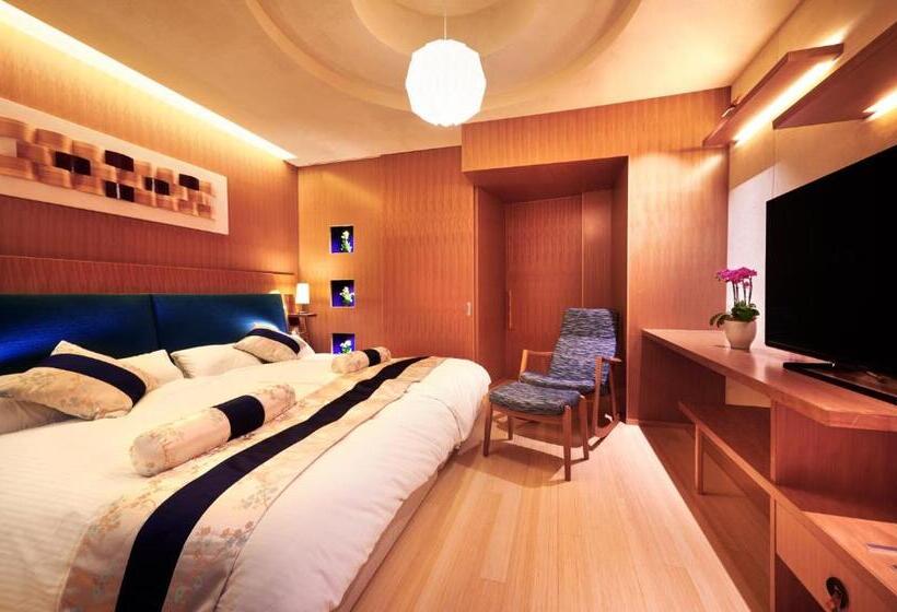 Полулюкс Премиум, Honjin Hiranoya Kachoan