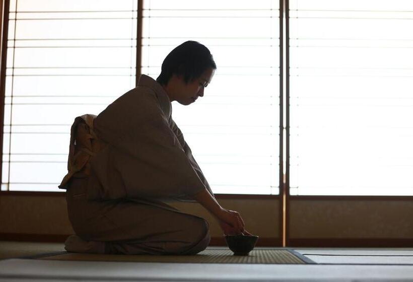 高级小型套房, Honjin Hiranoya Kachoan