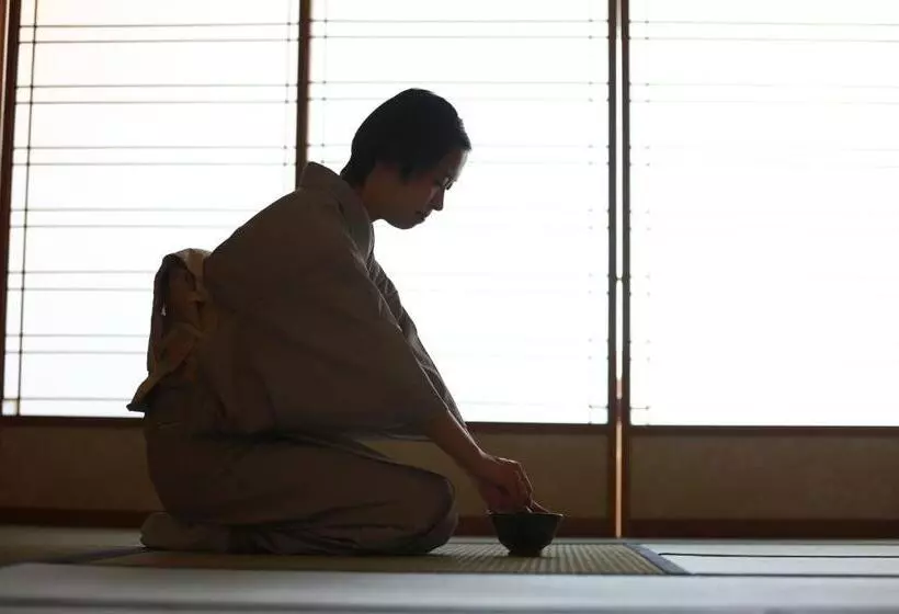 スーペリアージュニアスイート, Honjin Hiranoya Kachoan