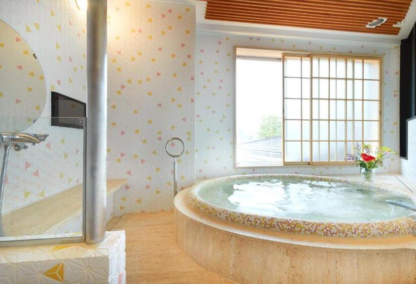 带按摩功能的小型套房, Honjin Hiranoya Kachoan