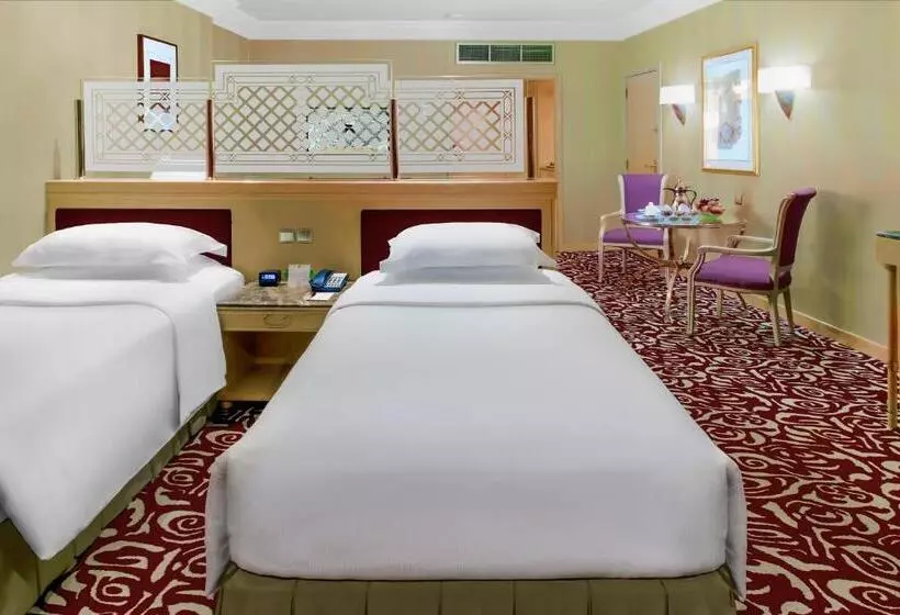 استودیوی استاندارد, Makkah
