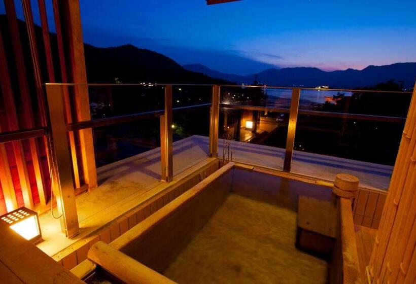 景色の見えるデラックスルーム, Miyajima Grand Hotel Arimoto