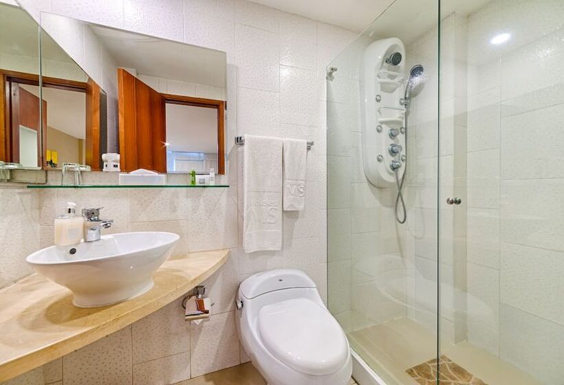 Superior Kamer, Ms Chipichape Plus