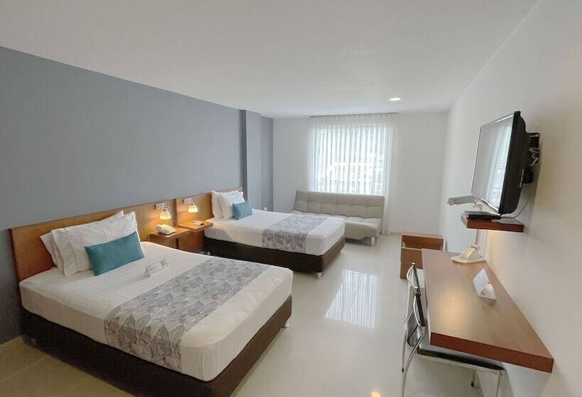 Superior Kamer, Ms Chipichape Plus