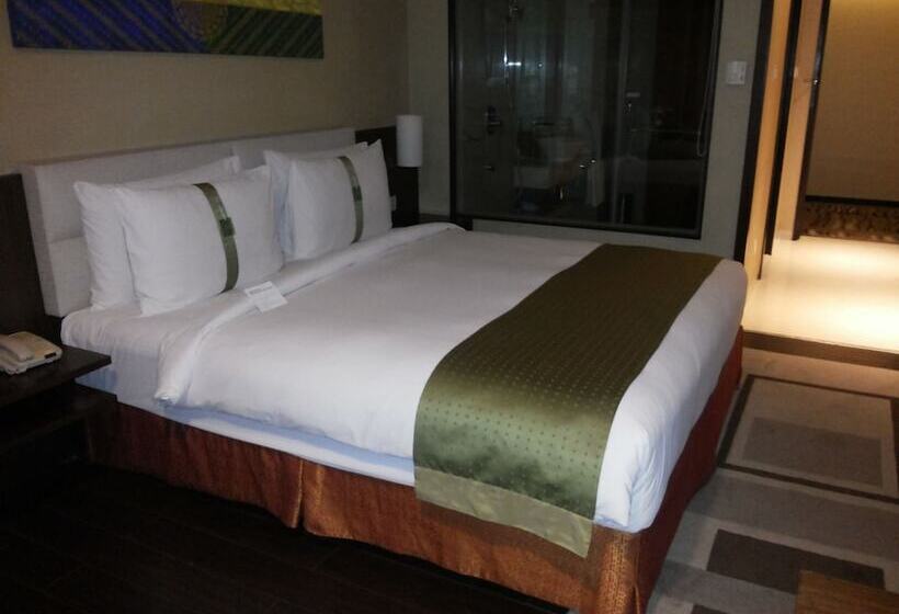 豪华房间, Ramada Plaza By Wyndham Pune Hinjewadi