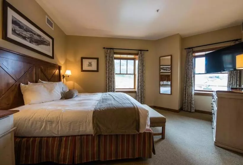 １ベッドルームアパートメント, The Lodge At Mountaineer Square