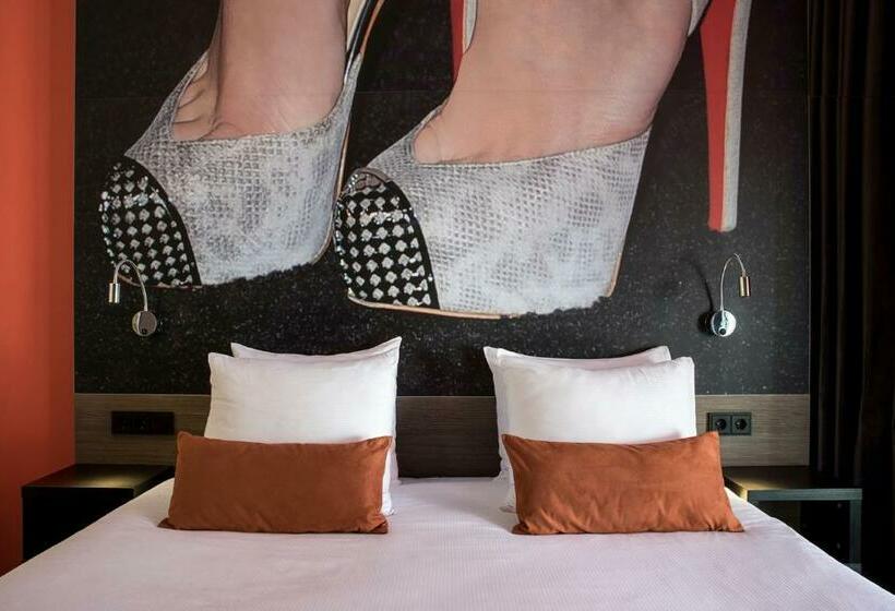 اتاق لوکس با تخت بزرگ, The Manor Amsterdam