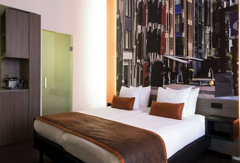 اتاق سوپریور, The Manor Amsterdam