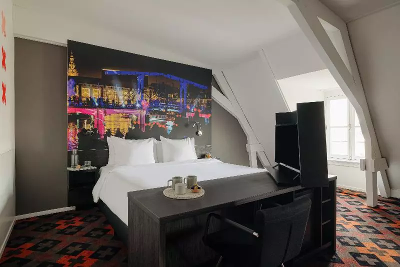 Junior Suite, The Manor Amsterdam