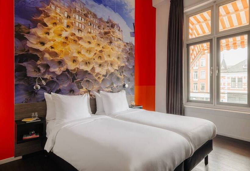 اتاق سوپریور, The Manor Amsterdam