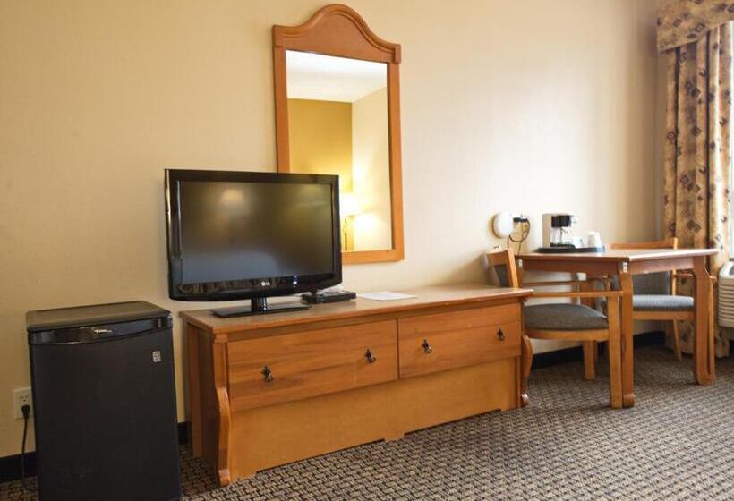 带大床的标准间, Tombstone Grand Hotel, A Baymont By Wyndham