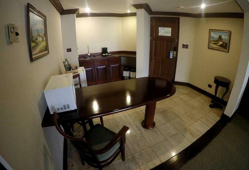 ジュニアスイート, Wyndham San Jose Herradura