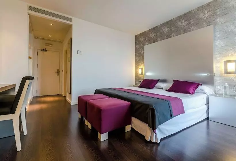 اتاق استاندارد, Yit Via Sevilla Mairena