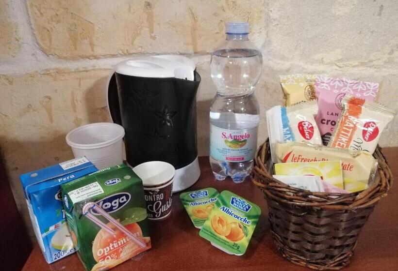 标准间, Le Tre Stelle