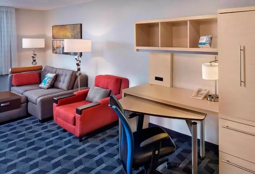 キングサイズベッドのスイートルーム, Towneplace Suites By Marriott Albany Downtown/medical Center