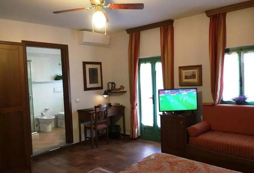 スタンダードトリプルルーム, Casa Violetta B&b