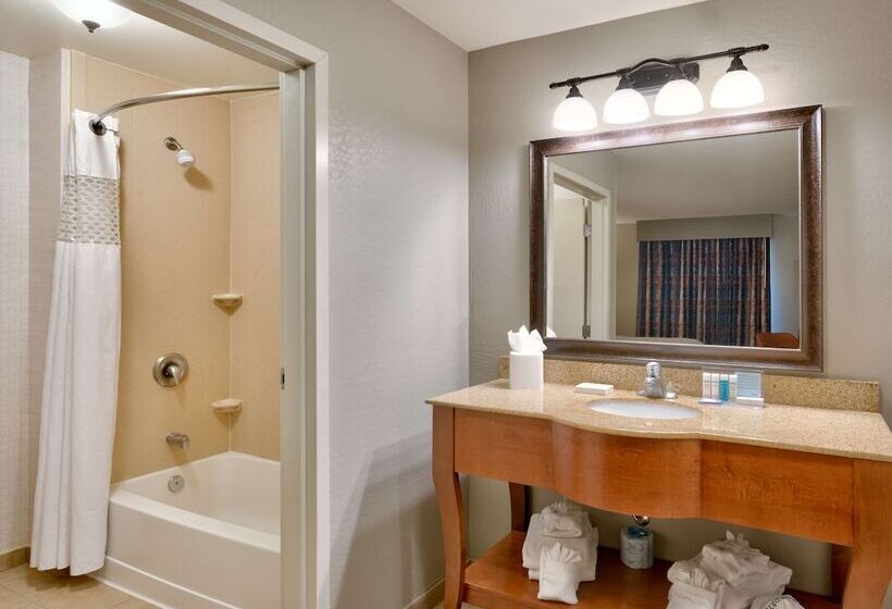 إستديو قياسى مزود بشرفة, Hampton Inn & Suites Show Low Pinetop