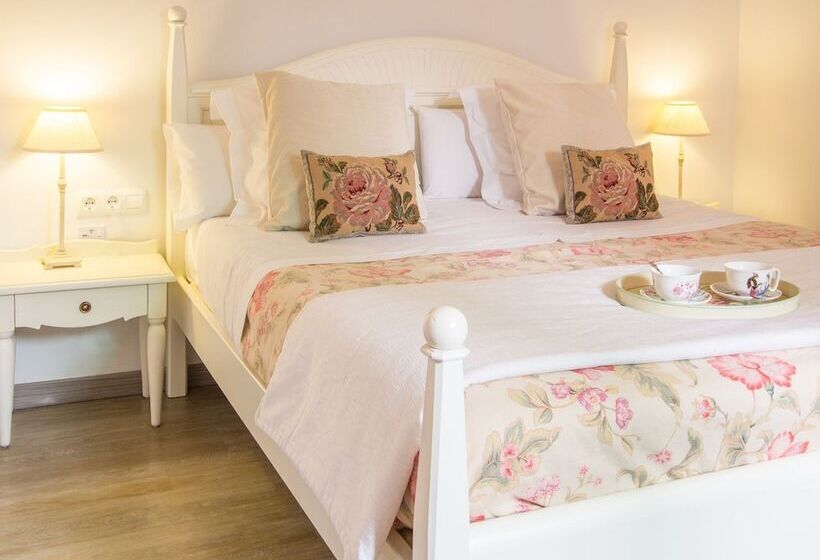 اتاق سوپریور, Ca'n Abril