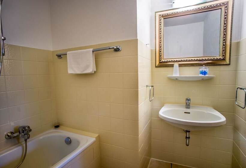 Номер Стандарт, Garni Zeranka