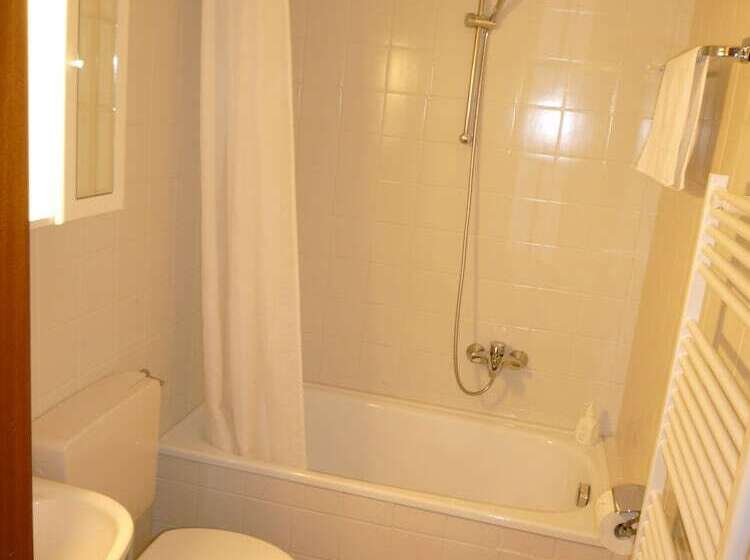 Семейный Номер, Garni Zeranka