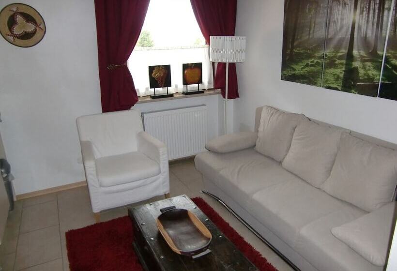 Семейный Номер, Garni Zeranka