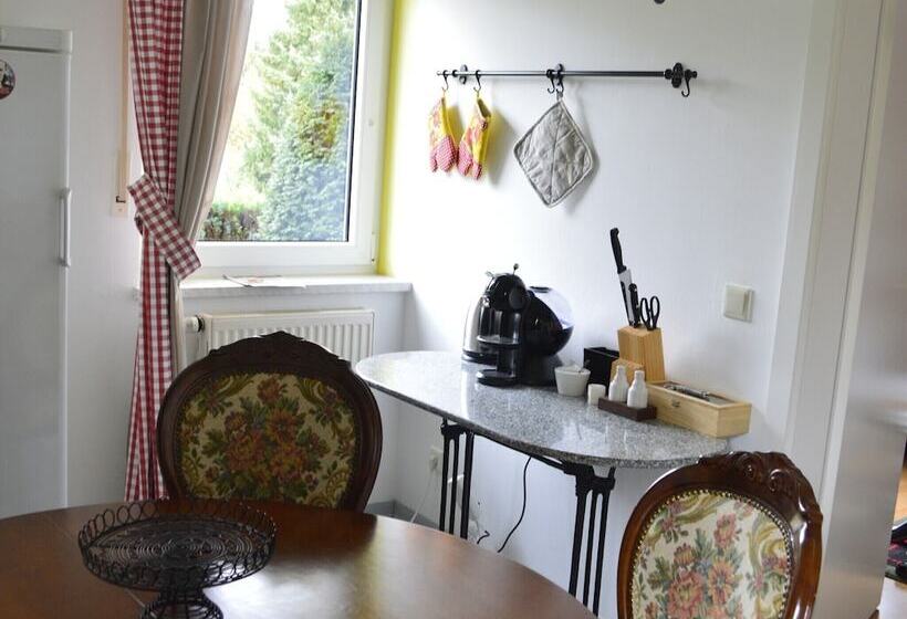 דירת חדר, Gästehaus Gebauer