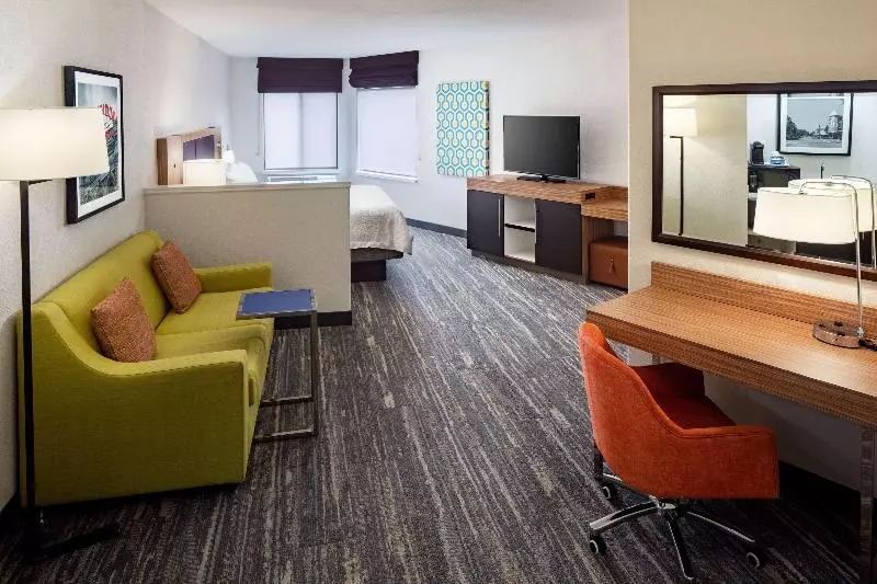 キングサイドベッドのスタンダードワンルーム, Hampton Inn & Suites Parker