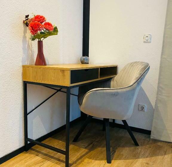 スタンダードルーム, My Schildow